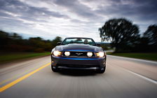   Ford Mustang Convertible - 2010
