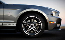   Ford Mustang Shelby GT500 Convertible - 2010