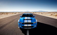   Ford Mustang Shelby GT500 - 2010