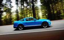   Ford Mustang Shelby GT500 - 2010