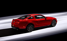   Ford Mustang - 2010