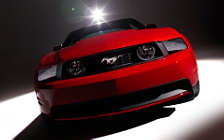   Ford Mustang - 2010