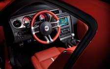   Ford Mustang - 2010
