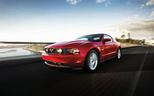   Ford Mustang GT - 2012