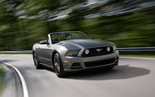   Ford Mustang GT Convertible - 2013