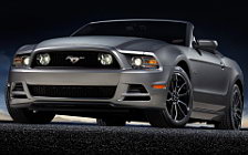   Ford Mustang GT Convertible - 2013
