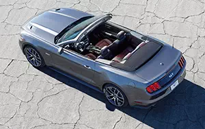   Ford Mustang GT Convertible - 2014
