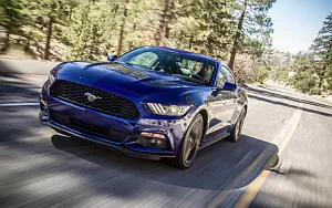  Ford Mustang EcoBoost - 2015