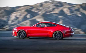  Ford Mustang EcoBoost - 2015