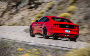   Ford Mustang EcoBoost - 2015