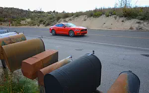   Ford Mustang EcoBoost - 2015