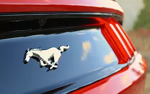   Ford Mustang EcoBoost - 2015