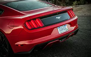   Ford Mustang EcoBoost - 2015