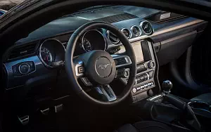   Ford Mustang EcoBoost - 2015