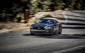   Ford Mustang GT - 2015