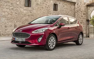   Ford Fiesta Titanium 5door - 2017