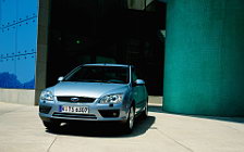   Ford Focus Hatchback 3door - 2004