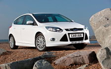   Ford Focus Zetec S UK - 2012