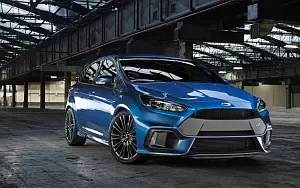   Ford Focus RS - 2015