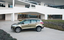   Ford Kuga - 2012