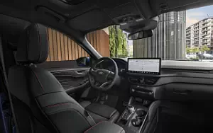   Ford Kuga Plug-In Hybrid ST-Line EU-spec - 2024