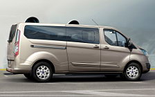   Ford Tourneo Custom LWB - 2012