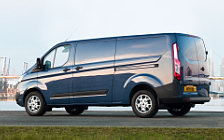   Ford Transit Custom LWB UK-spec - 2012
