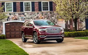   GMC Acadia Denali - 2016