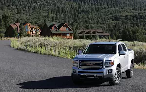   GMC Canyon All Terrain Crew Cab - 2015