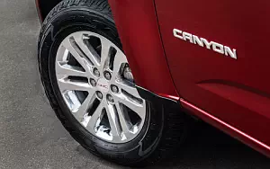   GMC Canyon SLT Crew Cab - 2015