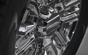   GMC Sierra 2500 HD Denali Crew Cab - 2019