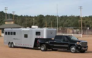   GMC Sierra 3500 HD Denali Crew Cab - 2014