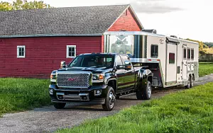   GMC Sierra 3500 HD Denali Crew Cab - 2016