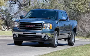   GMC Sierra Hybrid Crew Cab - 2009