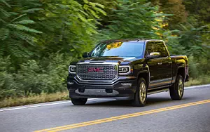   GMC Sierra 1500 Denali Crew Cab - 2015