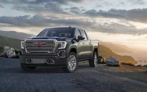   GMC Sierra Denali Crew Cab - 2018