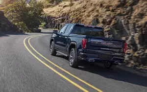   GMC Sierra Denali Crew Cab - 2022