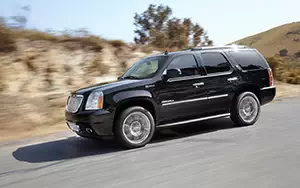   GMC Yukon Denali Hybrid - 2012