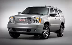   GMC Yukon Denali - 2012