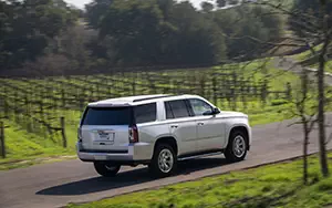  GMC Yukon SLT - 2014