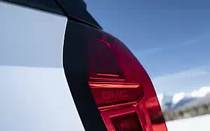   GMC Yukon AT4 - 2020