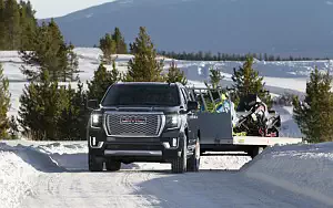   GMC Yukon Denali - 2020