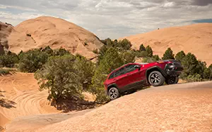   Jeep Cherokee Trailhawk - 2014