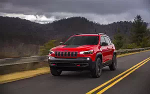   Jeep Cherokee Trailhawk - 2018