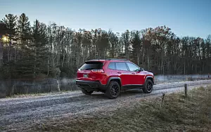   Jeep Cherokee Trailhawk - 2018