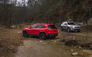   Jeep Cherokee Trailhawk - 2018