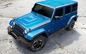   Jeep Wrangler Unlimited Polar - 2014