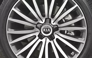 ���� ���������� Kia Cadenza US-spec - 2013