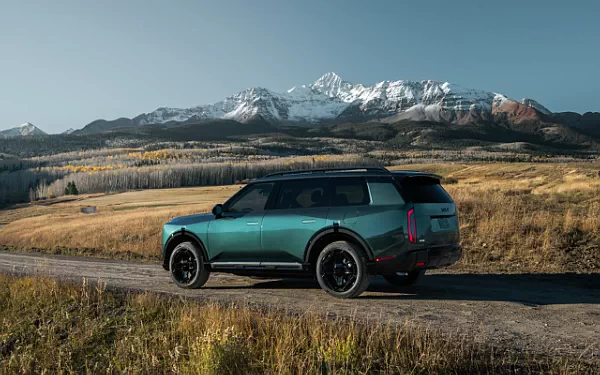 ���� ���������� Kia Telluride HEV X-Line US-spec - 2026