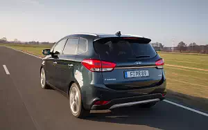 ���� ���������� Kia Carens EcoDynamics - 2016